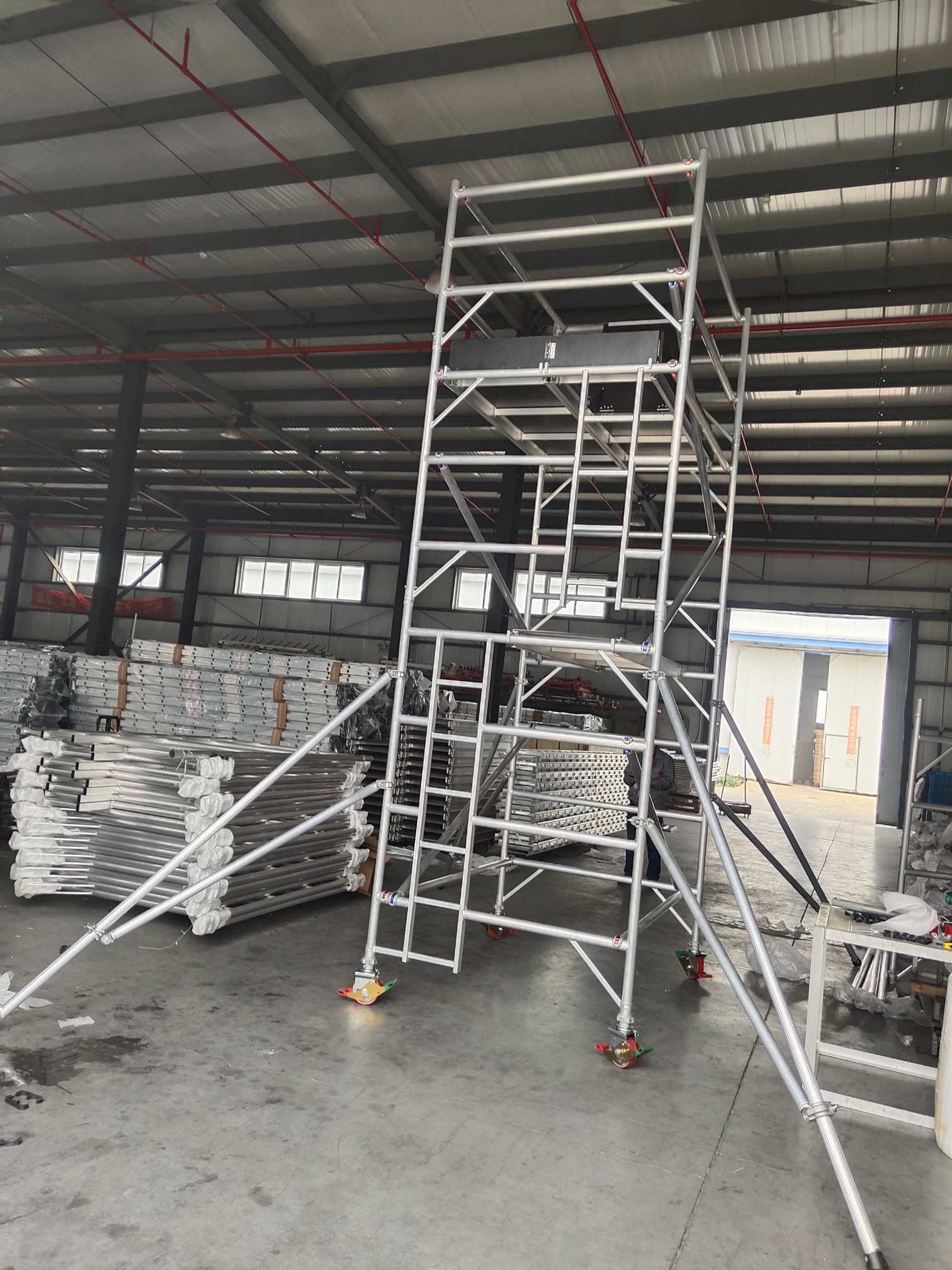 Andamios de aluminio: características y aplicaciones
