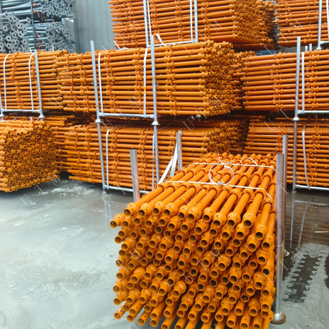 China fabrica HDG pintado 48.3 mm de 3.2 mm Cuplock andamio estándar vertical para la venta